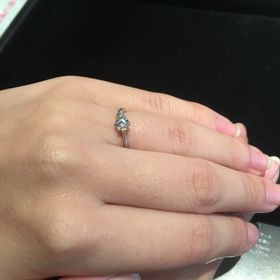 【JEWELRY  KAMATA(ジュエリーかまた)の口コミ】 細かいところにも気を配ってもらい、つける花嫁のイメージに合うデザイン…