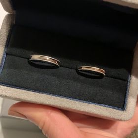 【BRILLIANCE+(ブリリアンスプラス)の口コミ】 デザインと色、太さの理想を叶えられることを重視して指輪を探していまし…