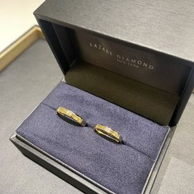 【ラザール ダイヤモンド(LAZARE DIAMOND)の口コミ】 事前にネットで見ていたときから指輪の目星を決めておりました。
デザイン…