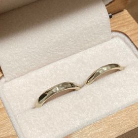 【uchimari(ウチマリ)の口コミ】 他とあまり被らず、派手すぎず気取りすぎないデザインを求めていたので、…