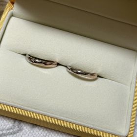 【ケイウノ ブライダル(K.UNO BRIDAL)の口コミ】 2wayの様に楽しめるのでこちらのデザインにしました。プラチナとピンクゴ…