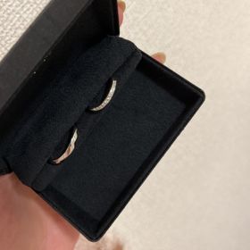 【ラザール ダイヤモンド(LAZARE DIAMOND)の口コミ】 指輪のデザイン重視で決めました！ダイヤの幅間、指輪のつけ心地がとても…