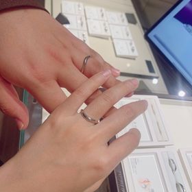【俄(にわか)の口コミ】 指輪の一つ一つに意味が込められており、とても素敵でした。
特に今回試着…