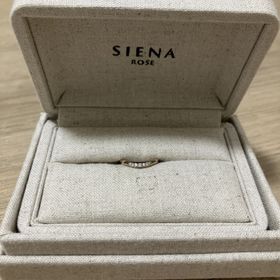 【SIENAROSE(シエナロゼ)の口コミ】 デザインそれぞれに意味が込められているところが素敵です。また、素材が…