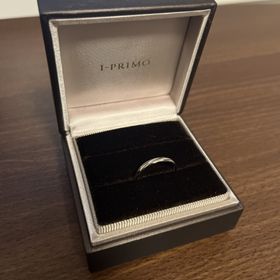 【アイプリモ(I-PRIMO)の口コミ】 シンプルだが、よく見ると細かく切れ目が入っており自分の好みに合ってい…