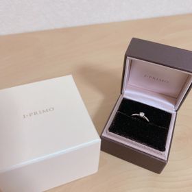 【アイプリモ(I-PRIMO)の口コミ】 これから長くつけていくものなると思ったので
可愛すぎないシンプルなもの…