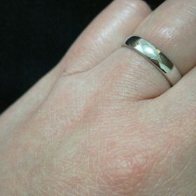 【【閉業】フラー・ジャコー(FURRER-JACOT)の口コミ】 はじめは他に欲しい指輪がありましたが、お店で色々な指輪を見ていて、ス…