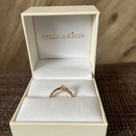 【アネリディギンザ(ANELLI DI GINZA)の口コミ】 ダイヤモンドが1石で素材はピンクゴールド希望でした。ダイヤモンドがキラ…