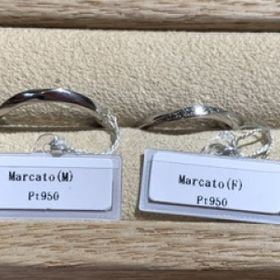 【ith(イズ)の口コミ】 ウェーブ形でダイヤが入っている物を探していたところ、Marcatoという種類…