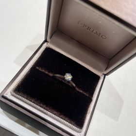【アイプリモ(I-PRIMO)の口コミ】 シンプルな指輪を探していて、立て爪タイプで定番な形だったのでこれにし…