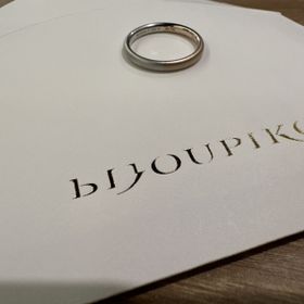 【NIESSING(ニーシング)の口コミ】 他と被らない個性的なもの
ファッションに合わせて気分で変えられるもの
…