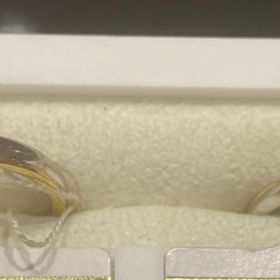 【ケイウノ ブライダル(K.UNO BRIDAL)の口コミ】 ダイヤの数、色、ランクを自分でレイアウトができる。
刻印などオリジナリ…