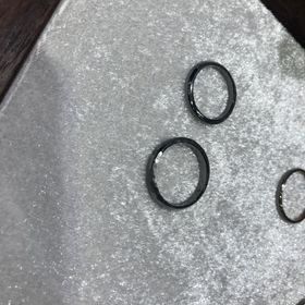 【SORA(ソラ)の口コミ】 珍しい個性的な指輪がたくさんありました。
ジルコニウムという金属を使っ…