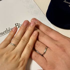 【Something Blue(サムシングブルー)の口コミ】 ダイヤモンドのカット面にこだわった商品で、専用スコープで見ると8本のキ…