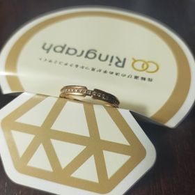 【COLANY(コラニー)の口コミ】 結婚20周年の記念に主人と2個目の結婚指輪を買いました。
主人の指輪とは…