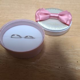 【insembre(インセンブレ)】の口コミ シンプルでとにかくひっかかりにくいもの、あまり、キラキラしないものを探...