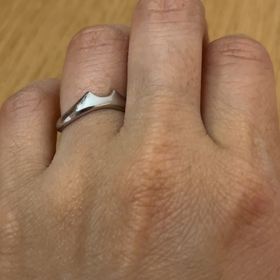 【BIJOUPIKO(ビジュピコ)の口コミ】 婚約指輪のフルオーダーをお願いしたお店で、いろいろ話を聞くうちに、結…