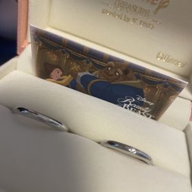 【ケイウノ ブライダル(K.UNO BRIDAL)の口コミ】 デザインです。元々はディズニーではなく、シンプルなものを探していまし…