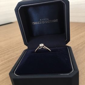 【銀座ダイヤモンドシライシの口コミ】 存在感はあるが派手すぎず、品があったので気に入りました。
ダイヤモンド…