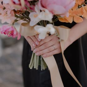 【BIJOUPIKO(ビジュピコ)の口コミ】 ダイヤの大きさがちがって綺麗なウェーブを描いているところがお気に入り…