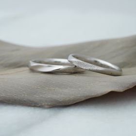 【THREE TREES(スリーツリーズ)の口コミ】 結婚指輪のしたいデザインやイメージなど相談させて頂きながらイメージ通…