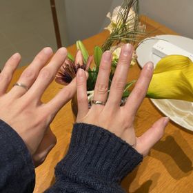 【atelier ST, CAT(アトリエ エスティーキャット)の口コミ】 歪みのあるデザインや個性的なストーンセッティングのデザインで、よくあ…