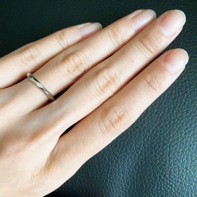 【AMOUR AMULET(アムール・アミュレット)の口コミ】 昔からダイヤ無し・プラチナのミラーカットのリングを結婚指輪にするのが…
