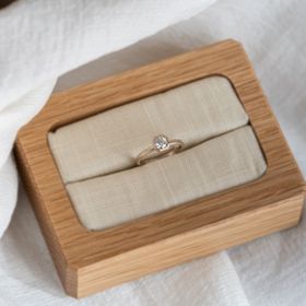 【Cayof(カヨフ)の口コミ】 ・複数あるデザインや質感、素材が選べるため選択肢が豊富
・特別感はある…