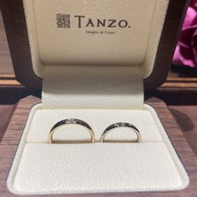 【TANZO.(鍛造指輪)の口コミ】 自分達でお互いに好きなデザインでオーダー出来たので、2人とも妥協するこ…