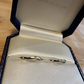 【ヴァンドーム青山(VENDOME AOYAMA)の口コミ】 シンプルなデザインなので、この先何十年もつけられるなと思いました。宝…