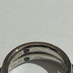 【TANZO.(鍛造指輪)の口コミ】 デザインはシンプルが好きなので、指輪の形はWAVEにして、エッジを入れて…