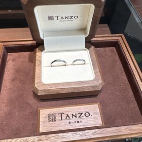 【TANZO.(鍛造指輪)の口コミ】 1番こだわったのはデザイン！ひねりを加えたデザインで、プラチナでなくホ…