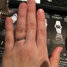【JEWELRY  KAMATA(ジュエリーかまた)の口コミ】 普段使いできるようなシンプルで、夫婦ペアでも違和感のないデザインの指…