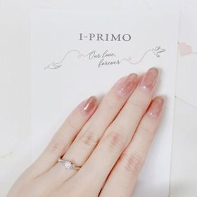 【アイプリモ(I-PRIMO)の口コミ】 ウェーブのサイドメレで探しました。
リングのデザインが他にはあまりなく…