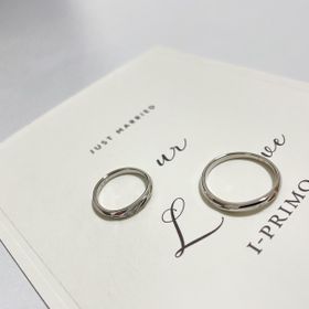 【アイプリモ(I-PRIMO)の口コミ】 形タイプがウェーブで、小指形に傾いているデザインなので、指が長く見え…