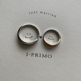 【アイプリモ(I-PRIMO)の口コミ】 自分の手にあった物をすすめて頂きとても満足しています。
色や形で指輪の…