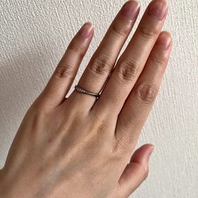 【銀座ダイヤモンドシライシの口コミ】 彼と一緒に結婚指輪を探しにいろんなお店を回りましたが、最終的に着け心…