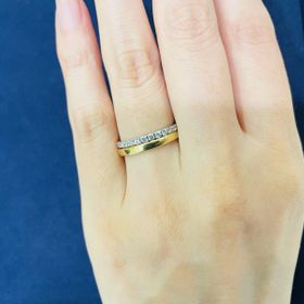 【COCKTAIL(カクテル)の口コミ】 コスパの良いハーフエタニティと、イエローゴールドのリングです。
スタン…