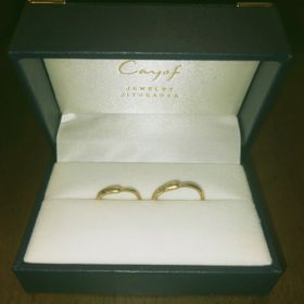 【Cayof(カヨフ)の口コミ】 指輪のデザインは一から相談して決めることができますが、サンプルの中に…