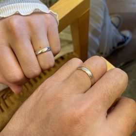 【BONDS(ボンズ)の口コミ】 シルバーとゴールドのにしょくがとってもかっこよくていい感じでエレガン…