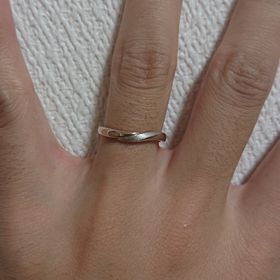 【アイプリモ(I-PRIMO)の口コミ】 女性の方は綺麗なダイヤがちりばめられており、男性の方はダイヤが練り込…