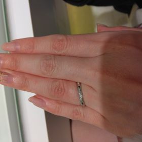 【ヴェラモーレ ディ ヌークレオの口コミ】 ファンタジアのデザインは日常生活にも馴染みつつ、キラッと輝くダイヤも…