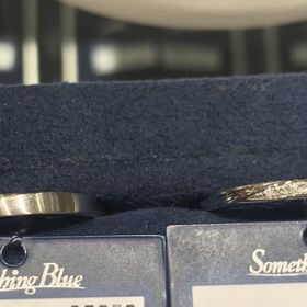 【Something Blue(サムシングブルー)の口コミ】 シンプルなデザインながら、ダイアモンドの輝きが綺麗で気に入りました。…