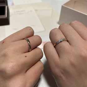 【アイプリモ(I-PRIMO)の口コミ】 ブラウンゴールドとプラチナが半分半分に分かれているところです。全てプ…