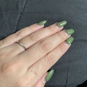 【PORTADA(ポルターダ)の口コミ】 レディース
細いため、着け心地がとても良い。ストレートだけどデザインに…