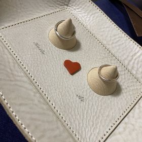 【アイプリモ(I-PRIMO)の口コミ】 同じノクターナルのデザインでペア感もありつつ、それぞれの手に似合う色…