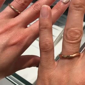 【アイプリモ(I-PRIMO)の口コミ】 ピンクゴールドというだけあって、とても暖かみのある、可愛らしい色合い…