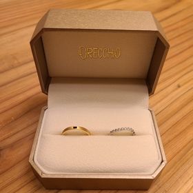 【ORECCHIO(オレッキオ)の口コミ】 エメラルドカットのダイヤが良くてこのブランドに決めました。派手すぎず…