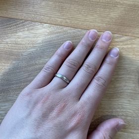 【出雲結(いずもゆい)の口コミ】 運命の赤い糸をピンクゴールドで表現しており、その表現の仕方が大変魅力…