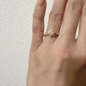 【シャネル(CHANEL)の口コミ】 エンゲージリングは大きな一粒ダイヤが憧れでしたが、なかなか使う機会が…